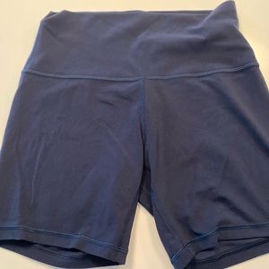 Lululemon 6 inch inseam navy